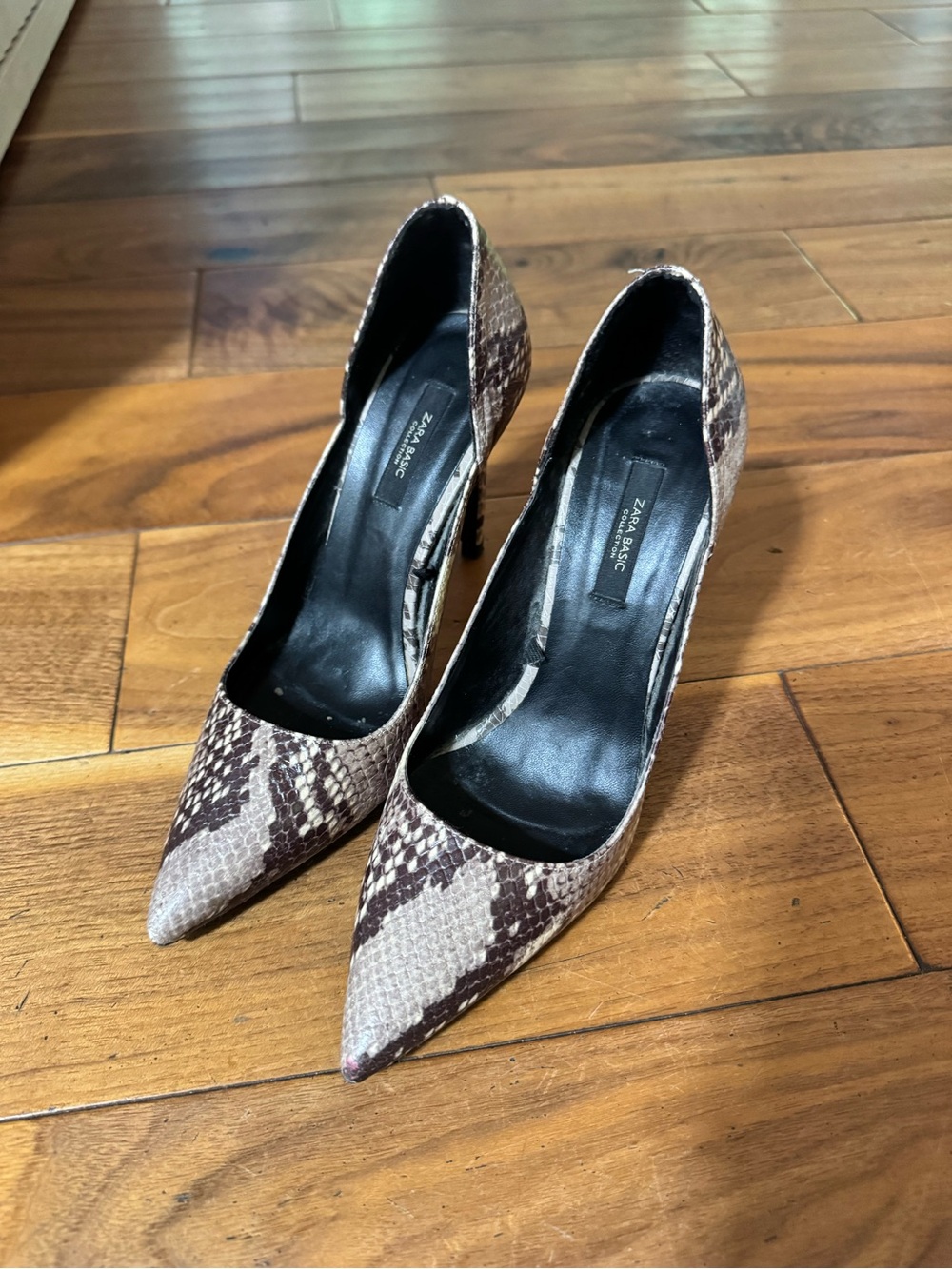 Zara Snake-Print Pointed Toe Pumps in Brown and Cream